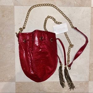 Cache crossbody NWT